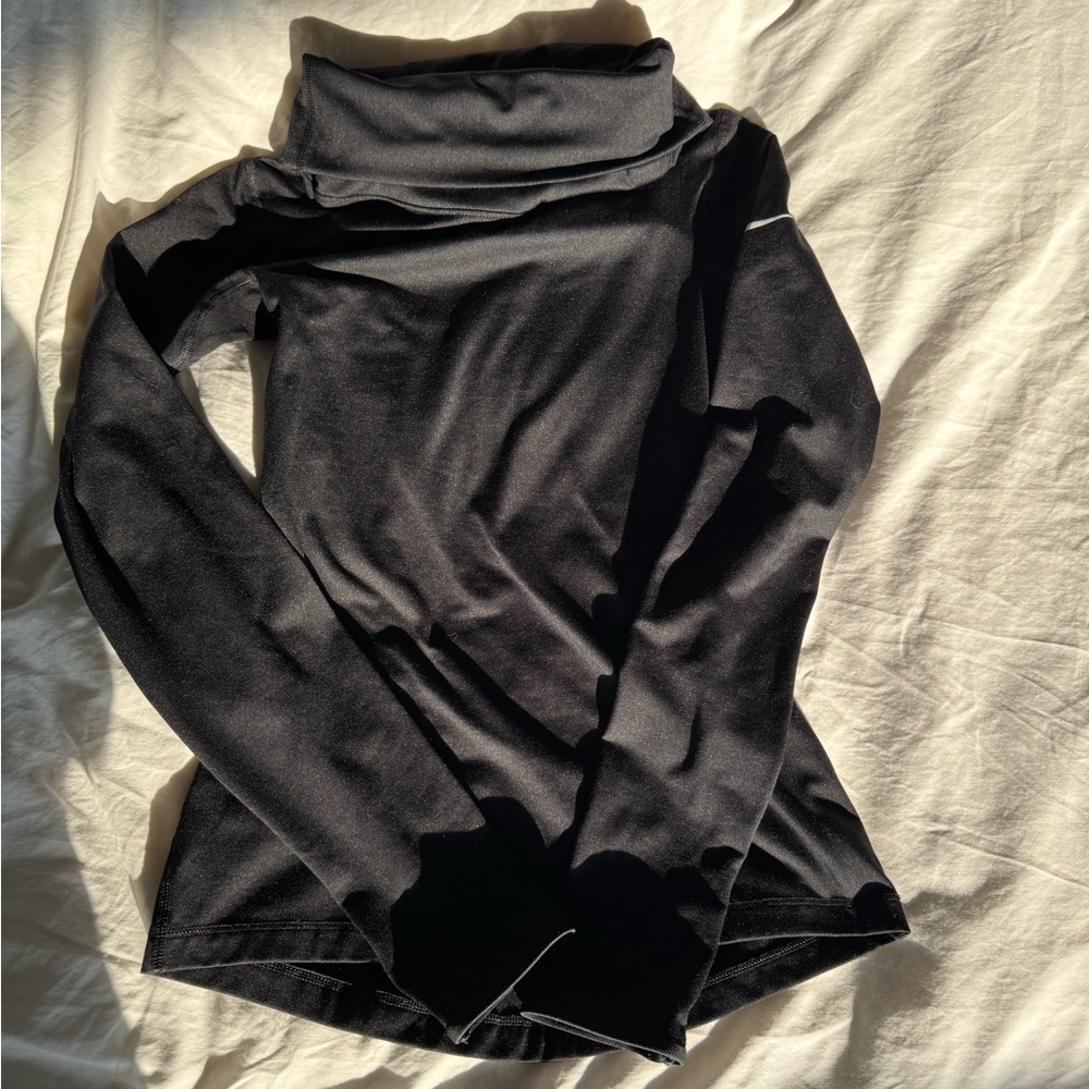 Nike pro black fleece thermal turtleneck